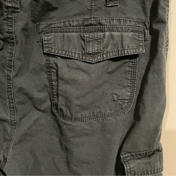 BRITCHES MEN'S BLACK CARGO SHORTS - Picture 7 of 7